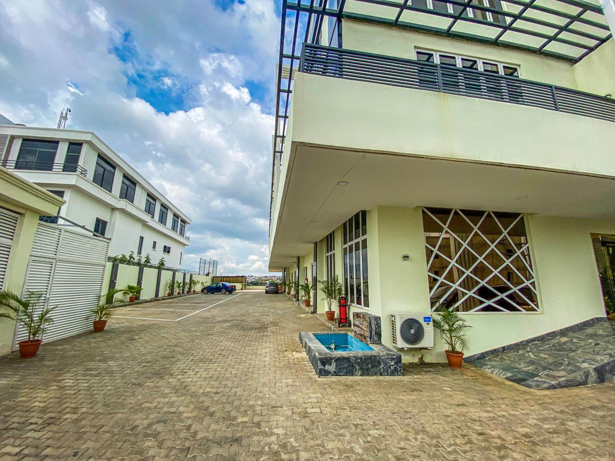 Aveon Hotel Abuja Extérieur photo
